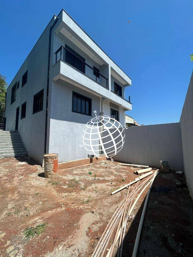 Casa à venda com 3 quartos, 110m² - Foto 8