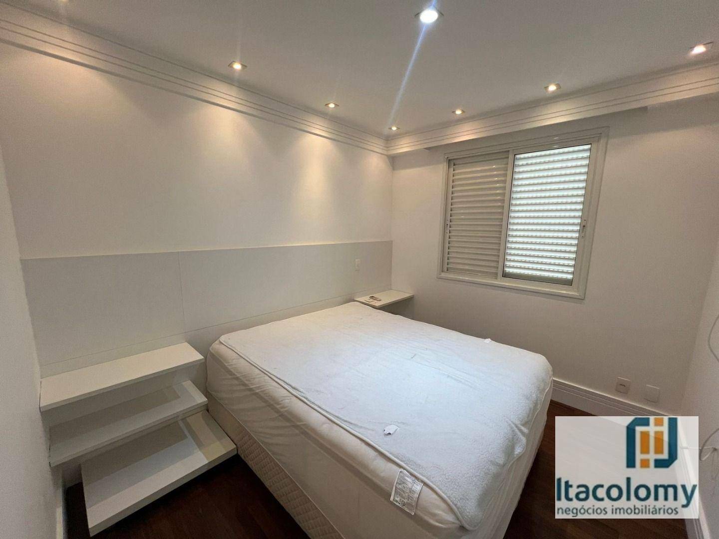 Apartamento à venda com 3 quartos, 122m² - Foto 9