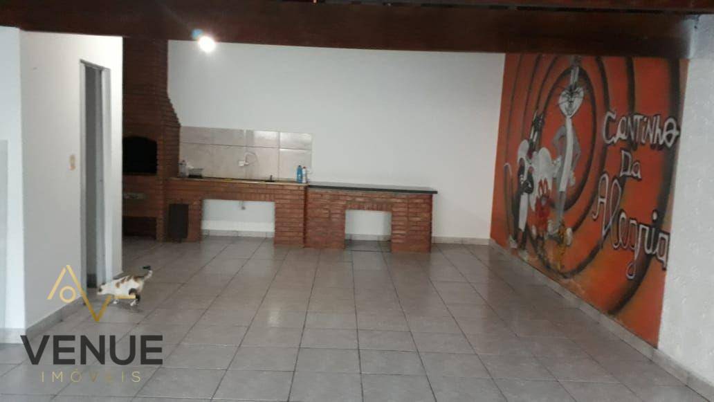 Casa à venda com 3 quartos, 300m² - Foto 11