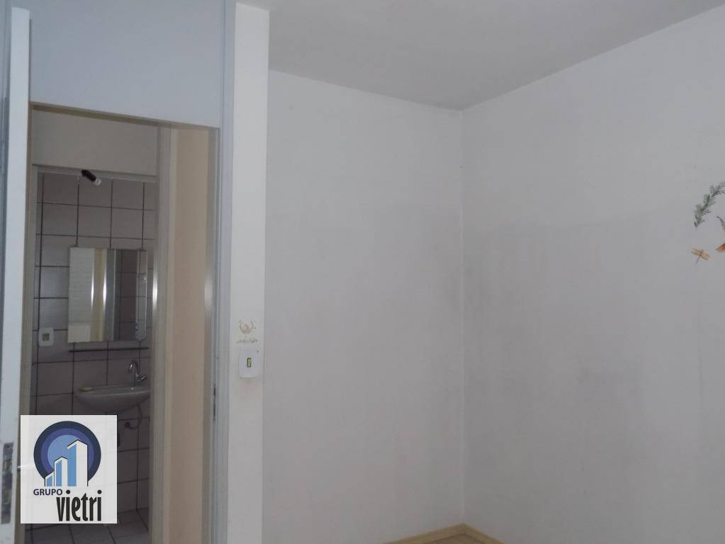 Apartamento para alugar com 2 quartos, 62m² - Foto 14