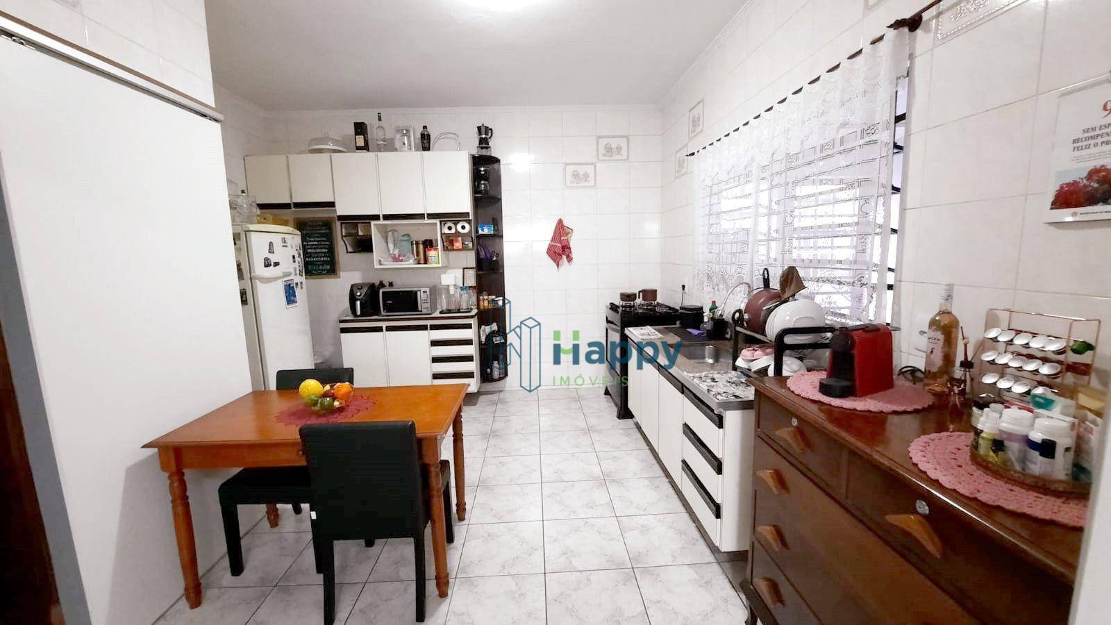 Casa à venda com 3 quartos, 170m² - Foto 17