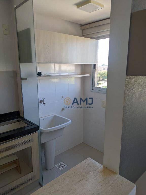 Apartamento à venda com 2 quartos, 57m² - Foto 3