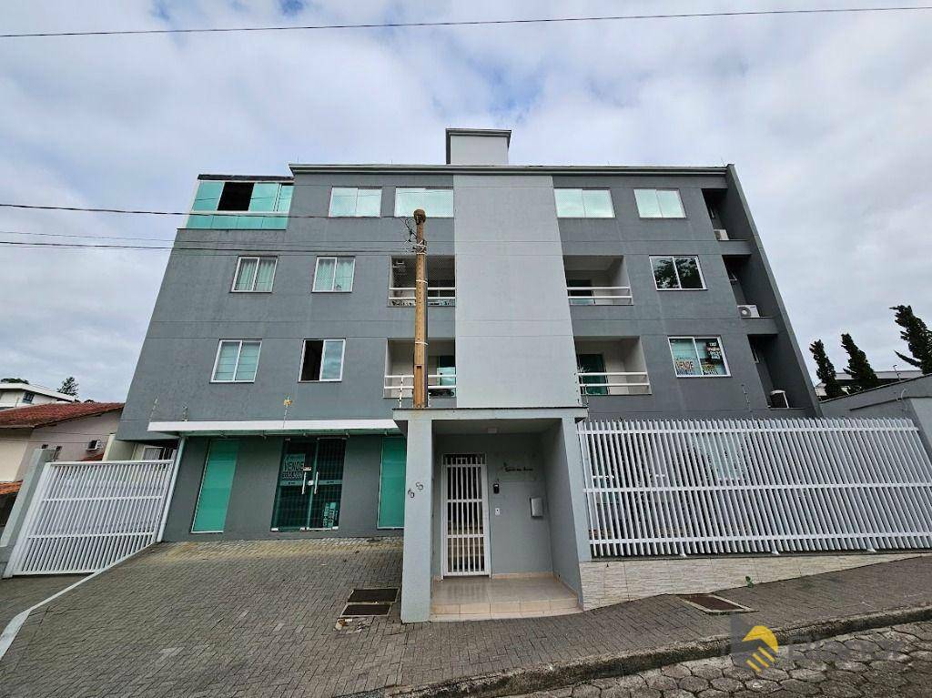 Apartamento para alugar com 3 quartos, 83m² - Foto 1