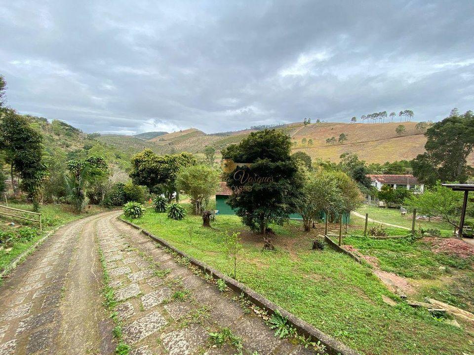 Casa à venda com 5 quartos, 1900m² - Foto 6