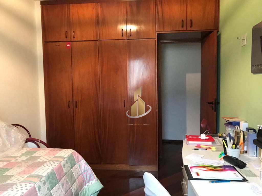 Apartamento à venda com 3 quartos, 130m² - Foto 4