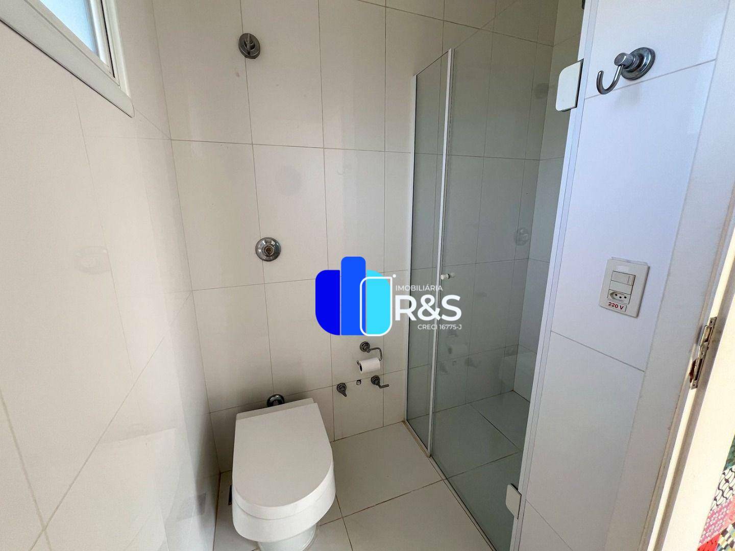 Casa de Condomínio à venda e aluguel com 4 quartos, 625m² - Foto 32
