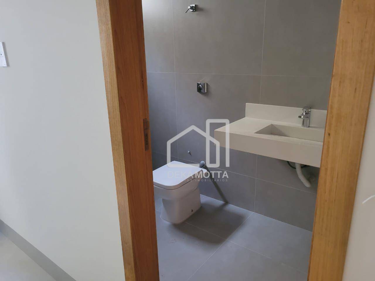 Casa à venda com 3 quartos, 150m² - Foto 9