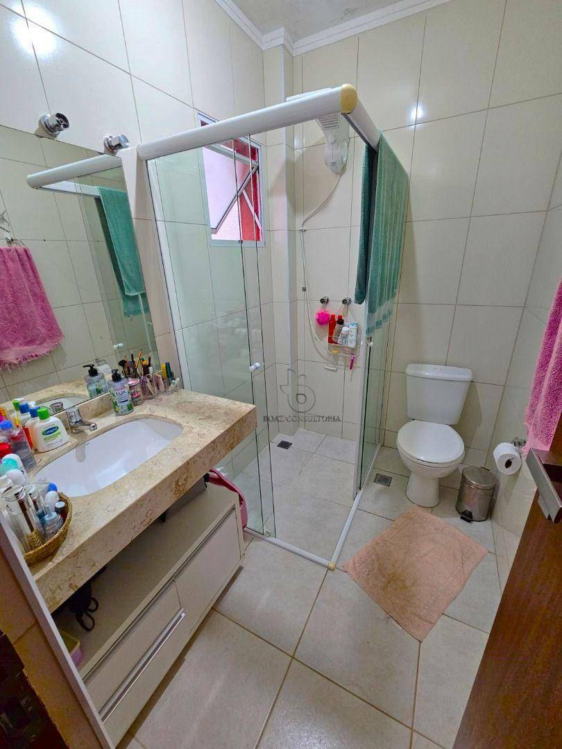 Casa de Condomínio à venda com 4 quartos, 243m² - Foto 23