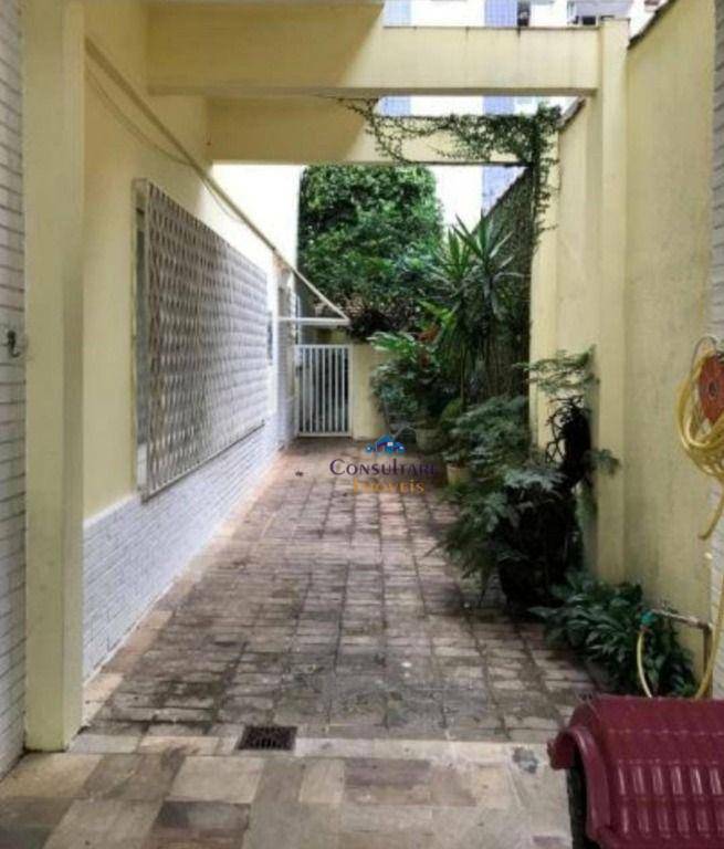 Casa à venda com 3 quartos, 290m² - Foto 3