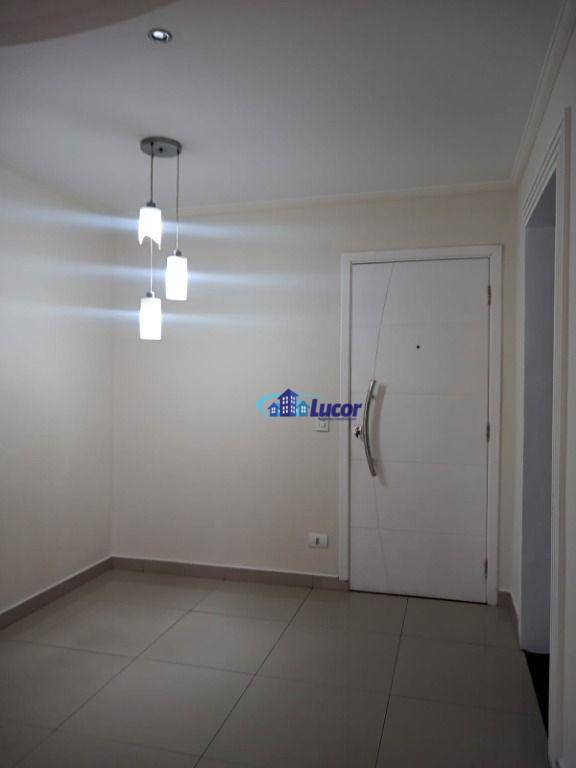 Apartamento à venda com 2 quartos, 58m² - Foto 4