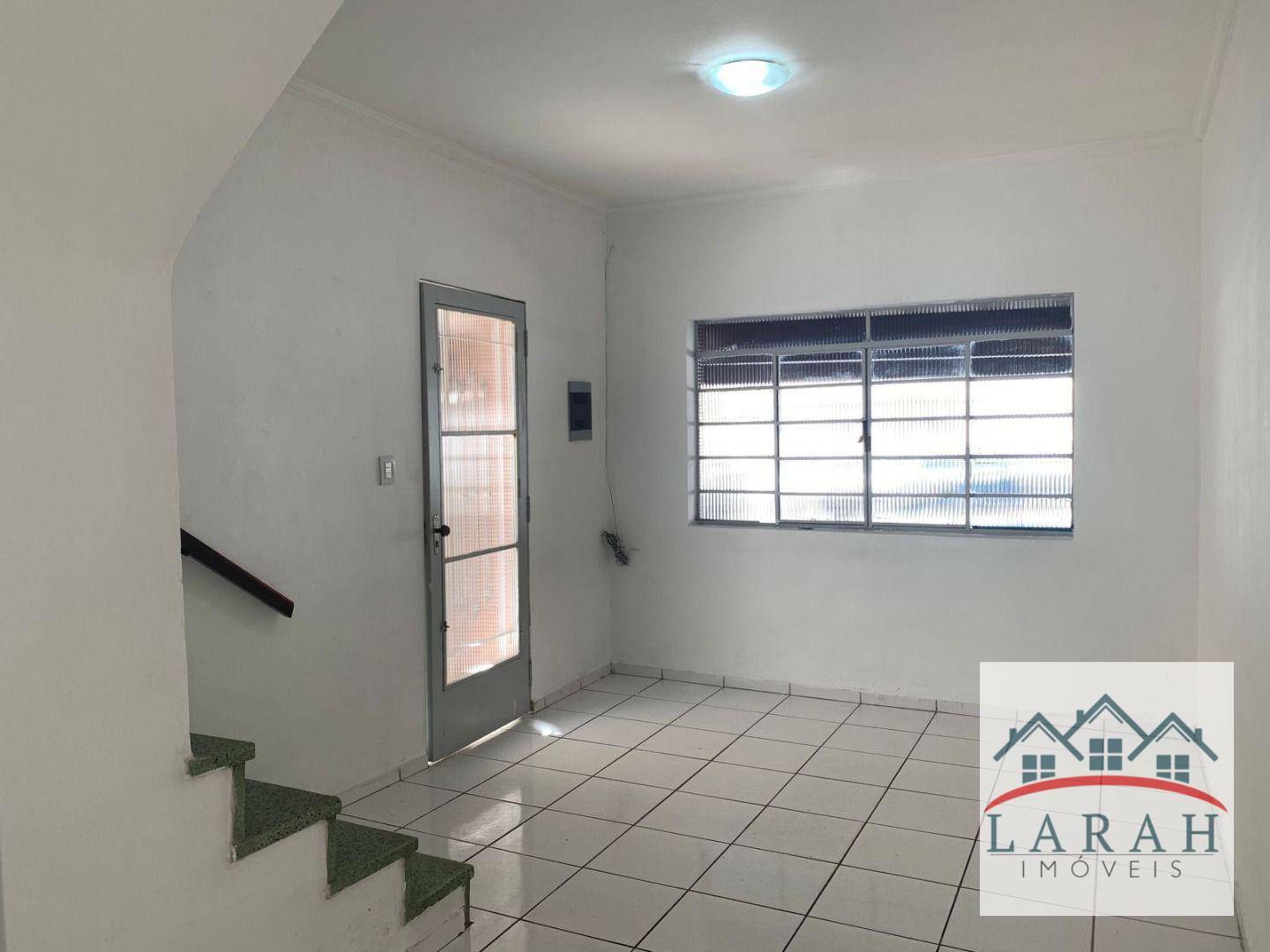 Sobrado para alugar com 2 quartos, 150m² - Foto 1