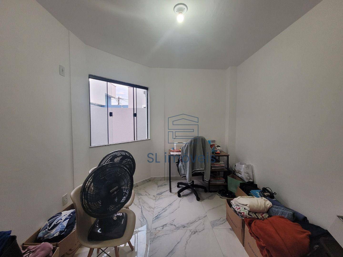 Casa à venda com 2 quartos, 50m² - Foto 13