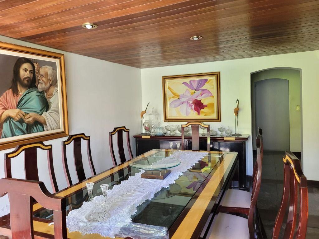 Casa à venda com 4 quartos, 420m² - Foto 2