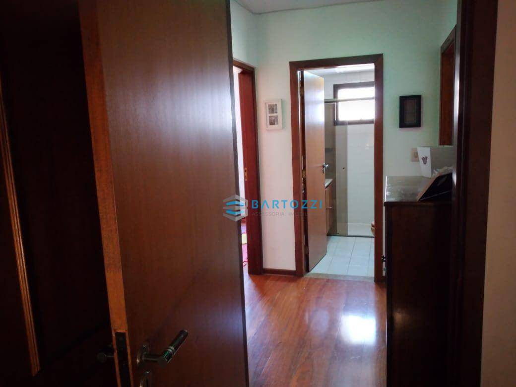 Apartamento à venda com 3 quartos, 117m² - Foto 36