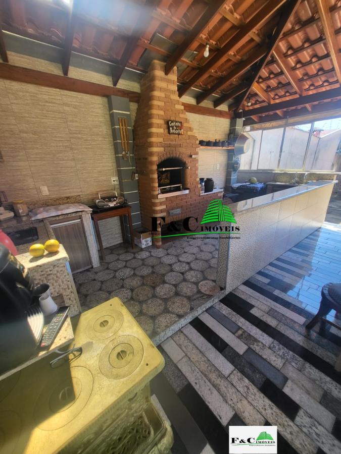 Chácara à venda com 2 quartos, 1200m² - Foto 2