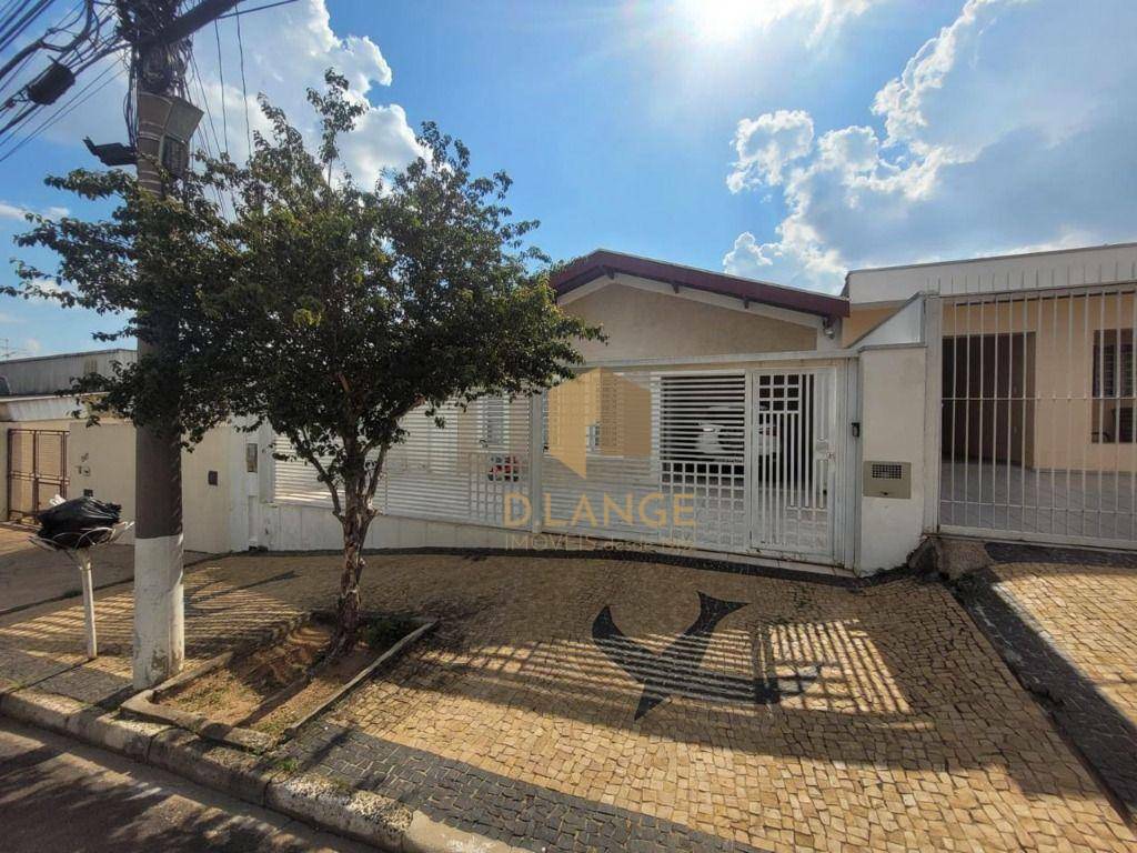 Casa à venda com 3 quartos, 171m² - Foto 2