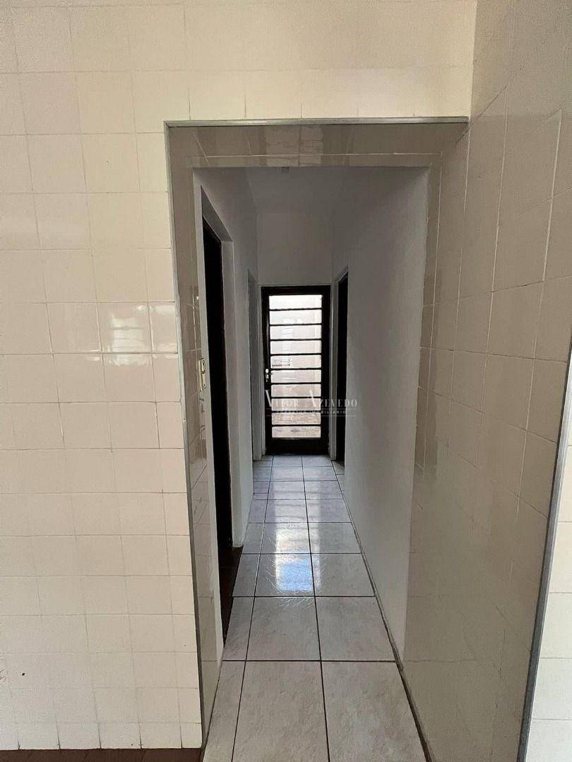 Casa à venda com 2 quartos, 207m² - Foto 11