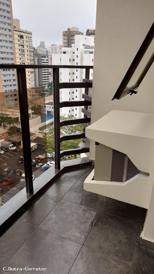 Apartamento à venda com 1 quarto, 50m² - Foto 9