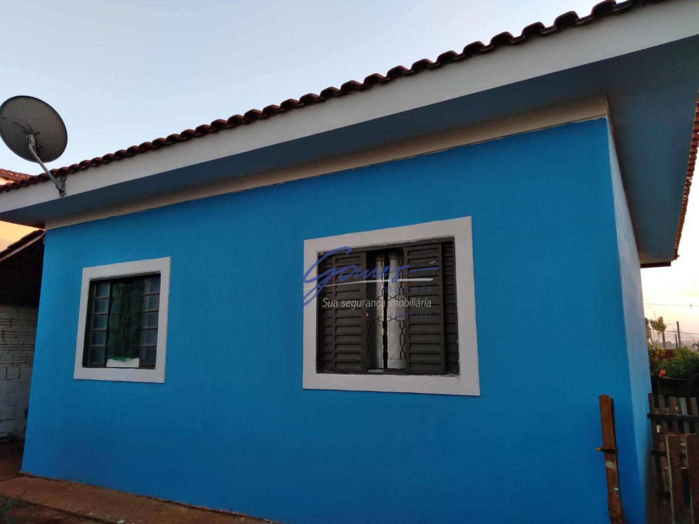 Casa à venda com 2 quartos, 80m² - Foto 2