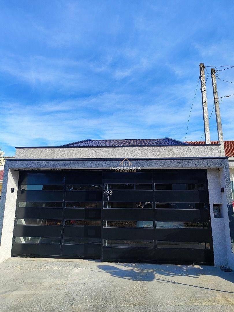 Casa à venda com 2 quartos, 60m² - Foto 2