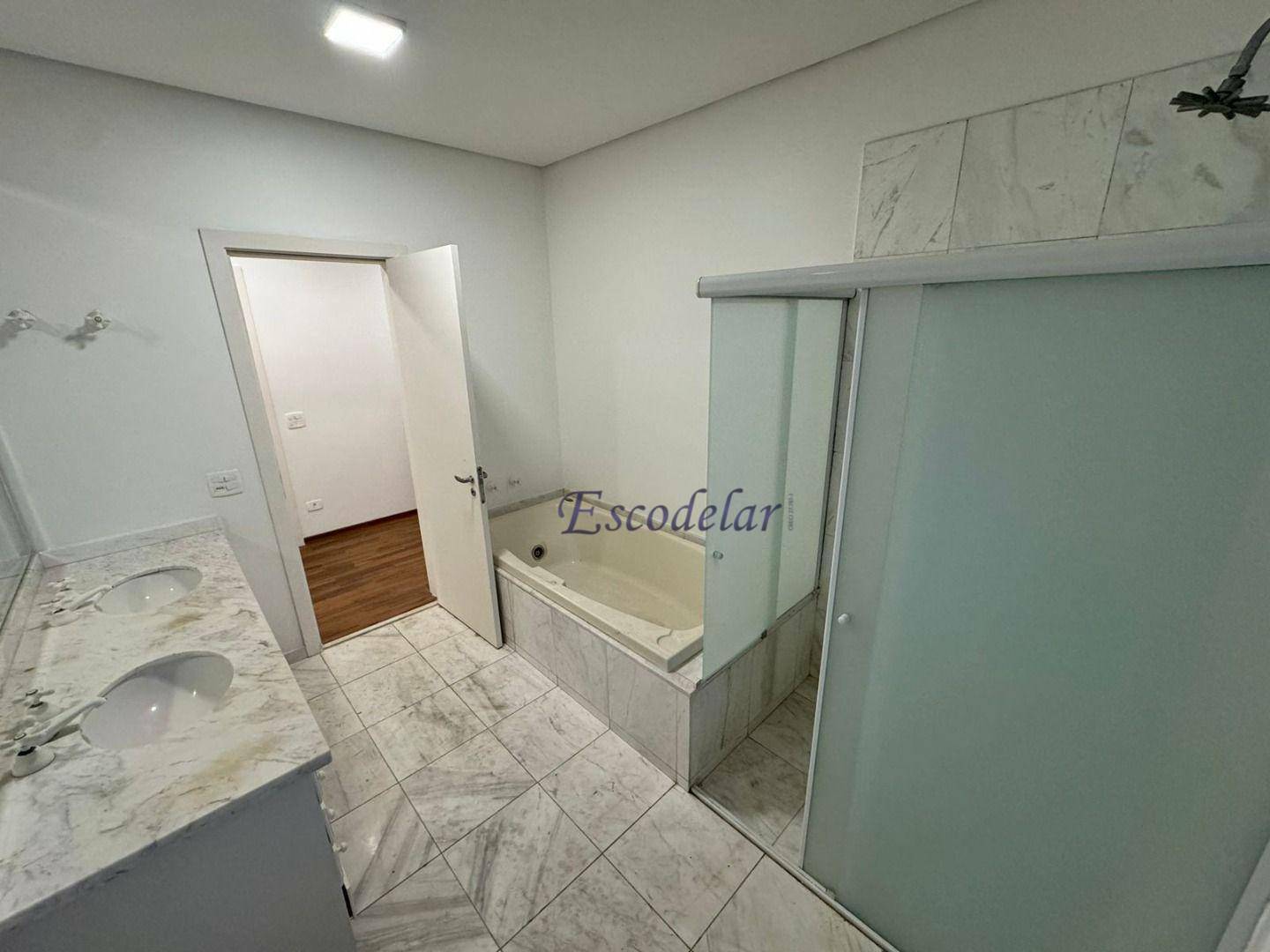 Casa à venda com 4 quartos, 465m² - Foto 53