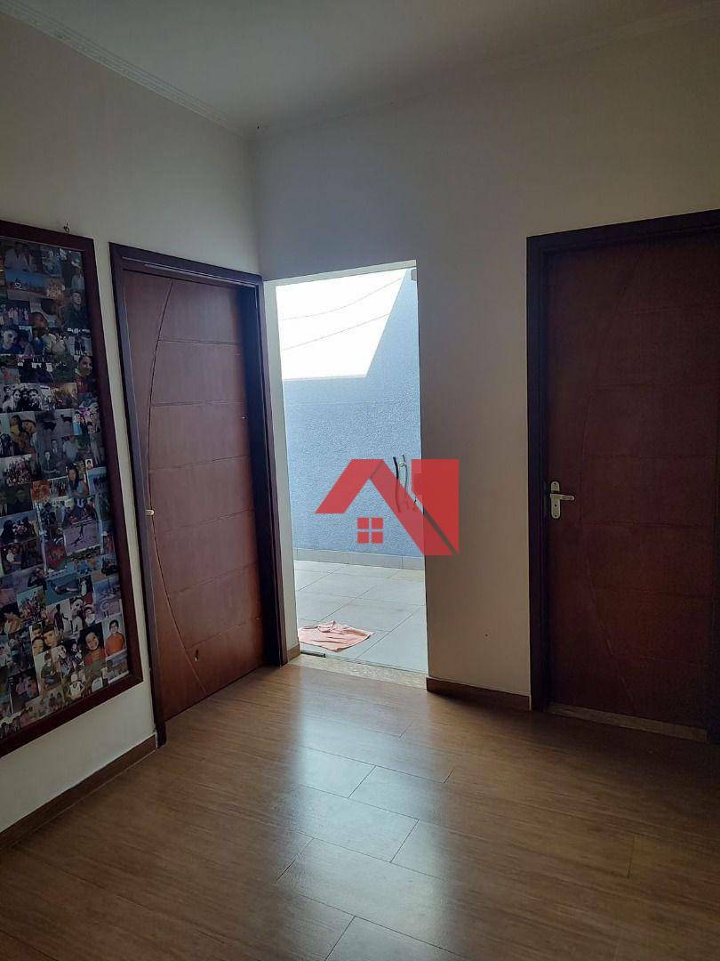 Casa, 3 quartos, 155 m² - Foto 3