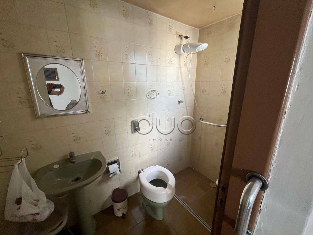 Casa à venda com 3 quartos, 212m² - Foto 18