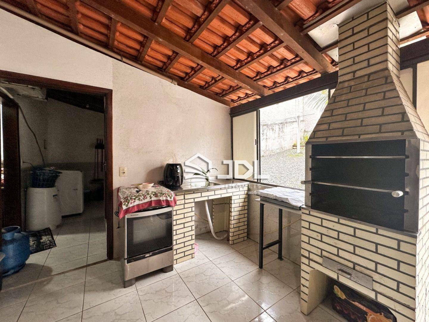 Casa à venda com 3 quartos, 158m² - Foto 25