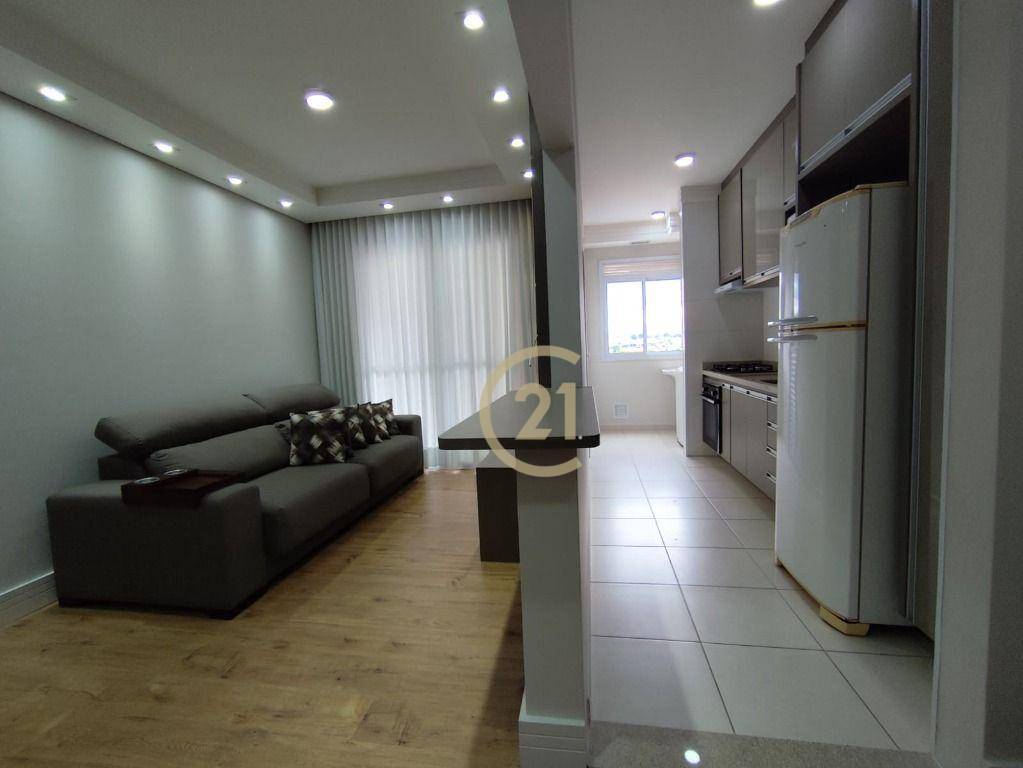 Apartamento para alugar com 3 quartos, 92m² - Foto 2