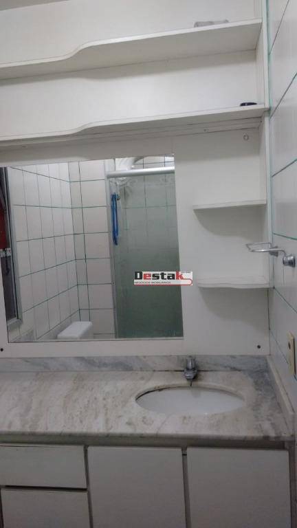 Apartamento à venda com 3 quartos, 71m² - Foto 3