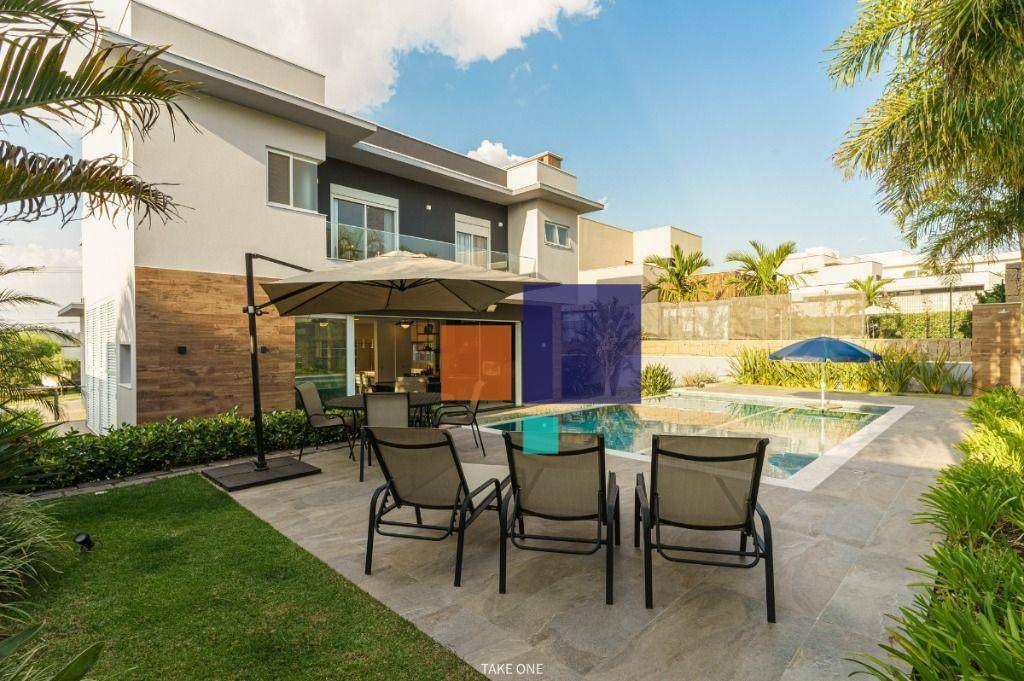 Casa de Condomínio à venda com 4 quartos, 560m² - Foto 15