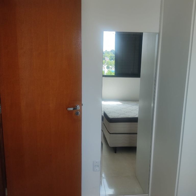 Apartamento à venda com 2 quartos, 40m² - Foto 2