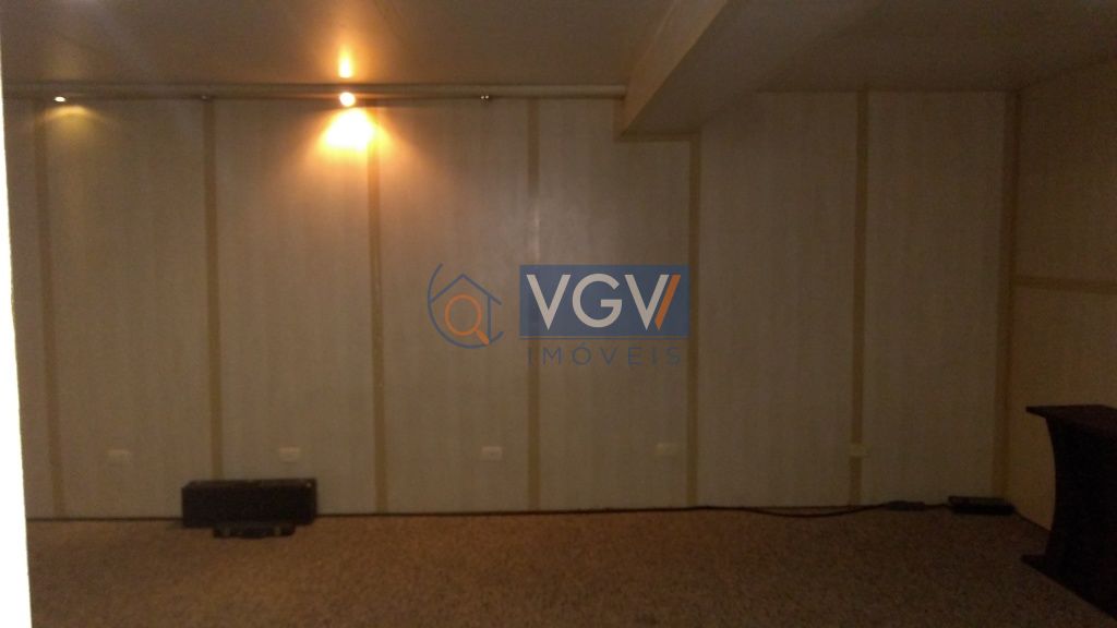 Casa à venda e aluguel com 3 quartos, 140m² - Foto 8