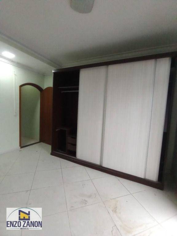 Sobrado à venda com 6 quartos, 328m² - Foto 15