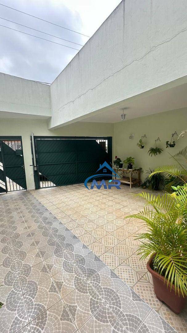 Sobrado à venda com 3 quartos, 150m² - Foto 2