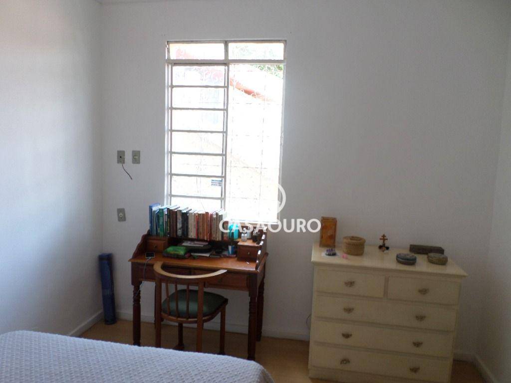 Casa à venda com 4 quartos, 300m² - Foto 20