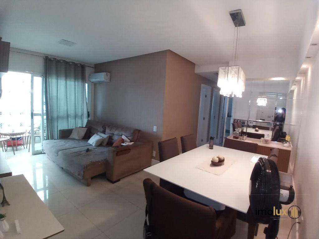 Apartamento à venda com 3 quartos, 96m² - Foto 4