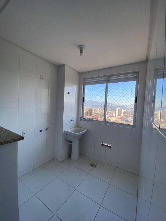 Apartamento à venda com 2 quartos, 83m² - Foto 24