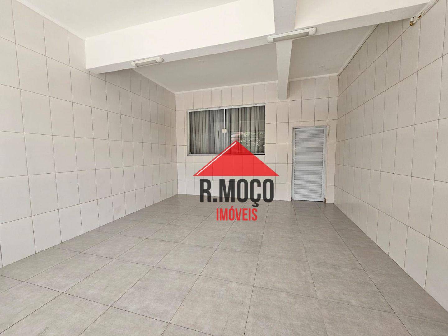 Sobrado à venda com 5 quartos, 205m² - Foto 3