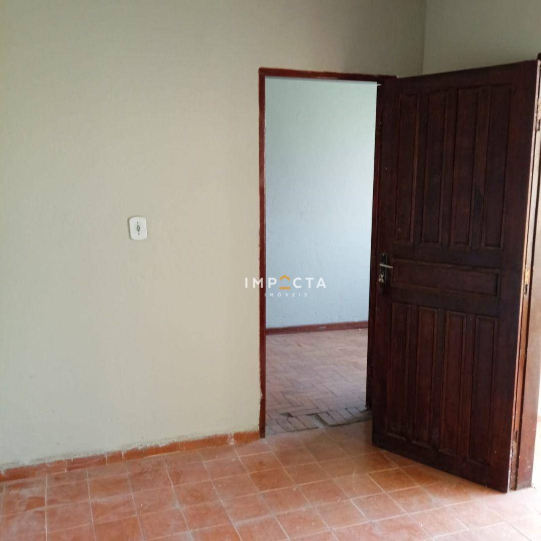 Casa para alugar com 1 quarto, 60m² - Foto 3