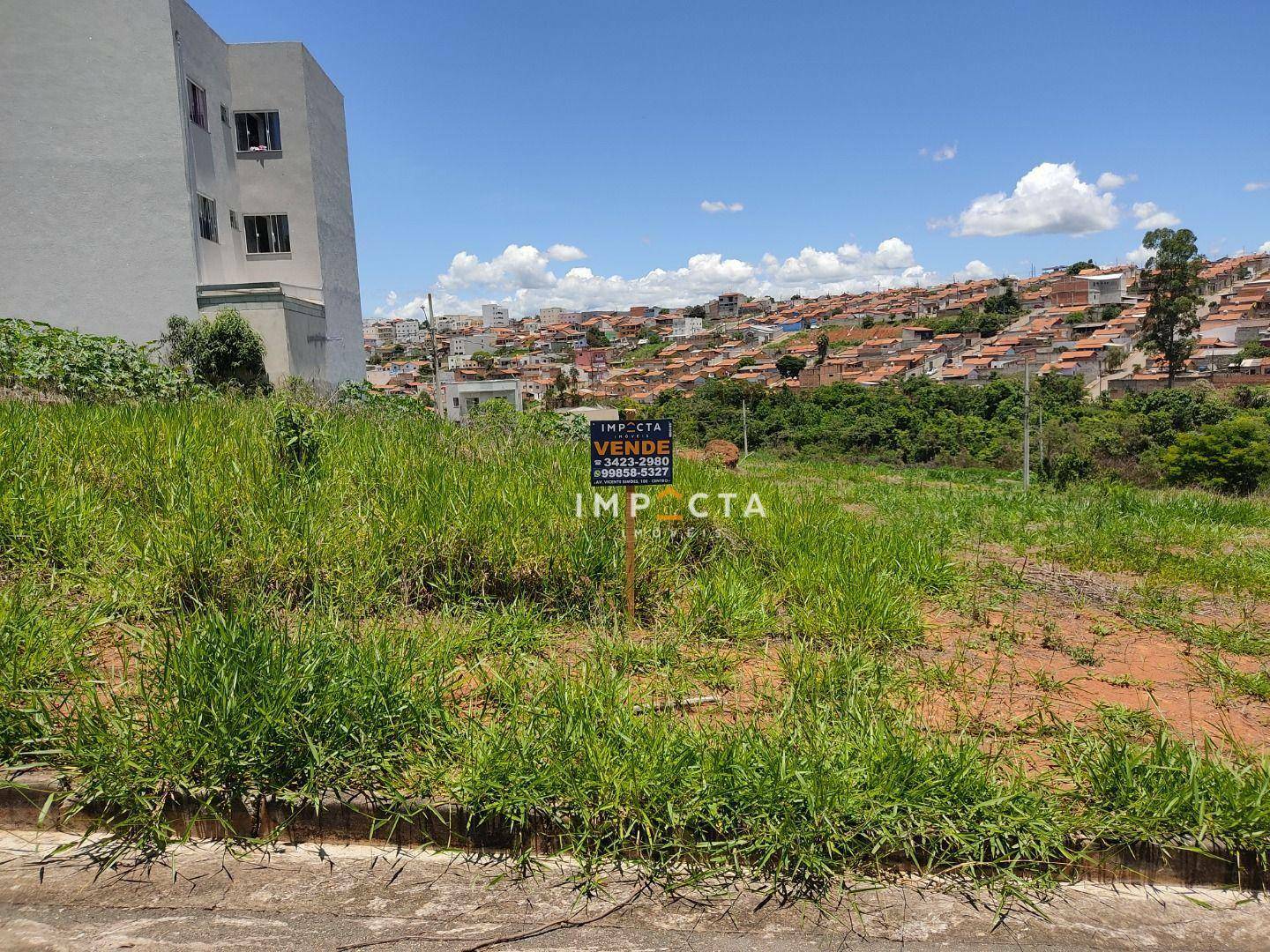 Terreno à venda, 240M2 - Foto 1