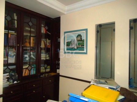 Apartamento à venda com 4 quartos, 254m² - Foto 22