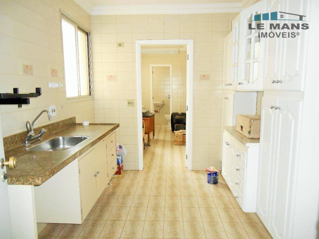 Apartamento à venda com 3 quartos, 120m² - Foto 3