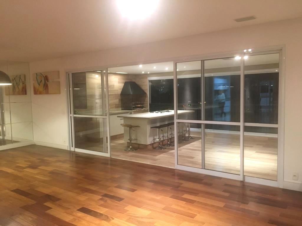 Apartamento à venda com 3 quartos, 213m² - Foto 6