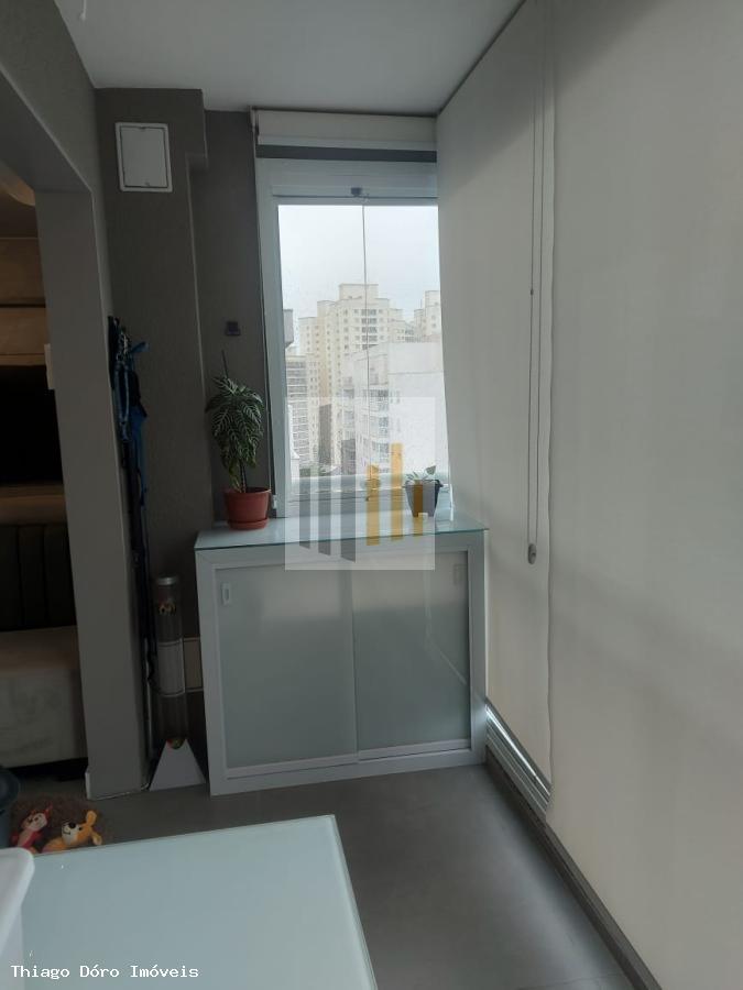 Apartamento à venda com 2 quartos, 63m² - Foto 6