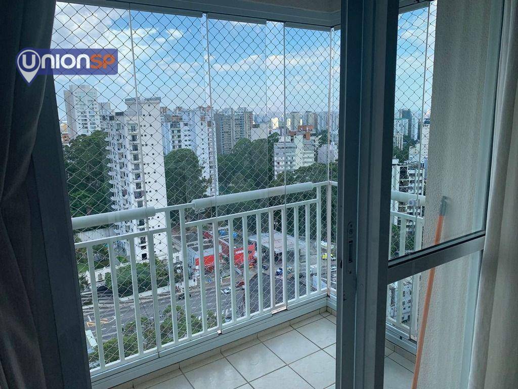 Apartamento à venda com 2 quartos, 69m² - Foto 3