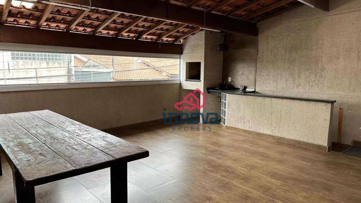 Sobrado à venda com 3 quartos, 120m² - Foto 1