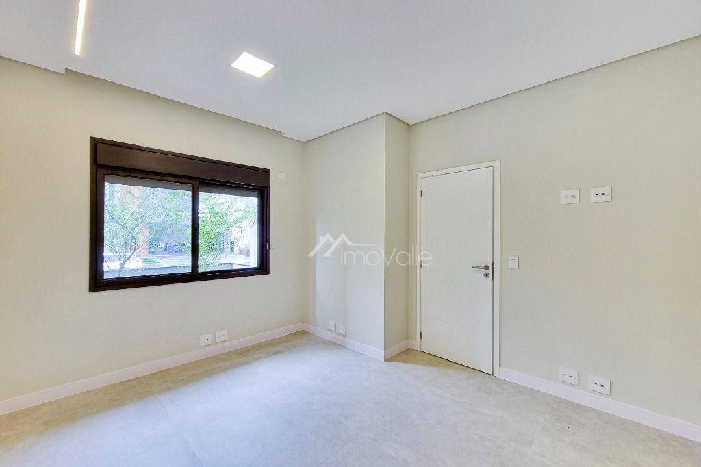 Casa de Condomínio à venda com 4 quartos, 400m² - Foto 14