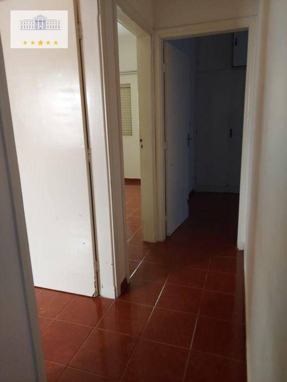 Casa à venda com 3 quartos, 237m² - Foto 11