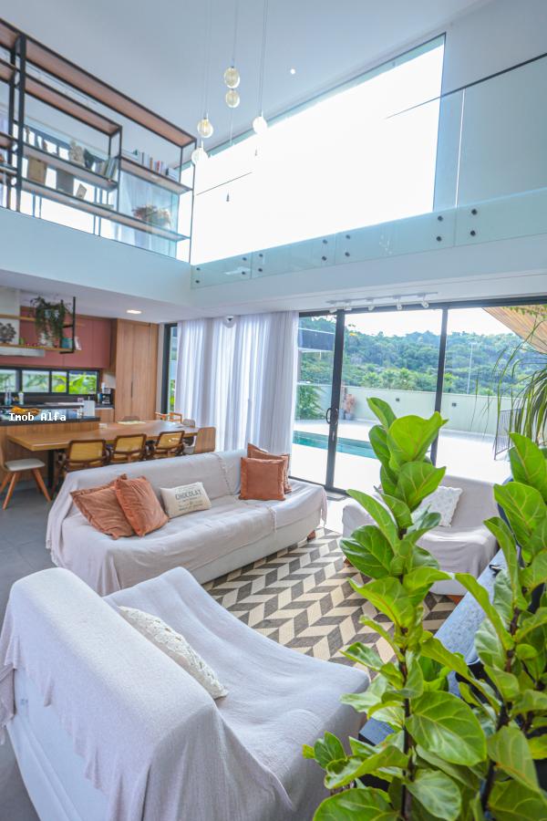 Casa à venda com 6 quartos, 500m² - Foto 33